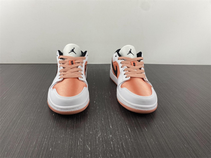 air jordan 1 low white light madder root dm8960-801