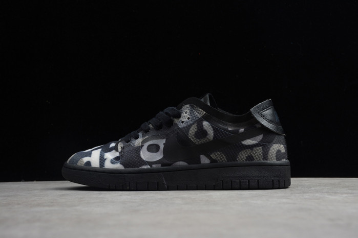 comme des garÇons x dunk low ''monogram print'' c22675-001