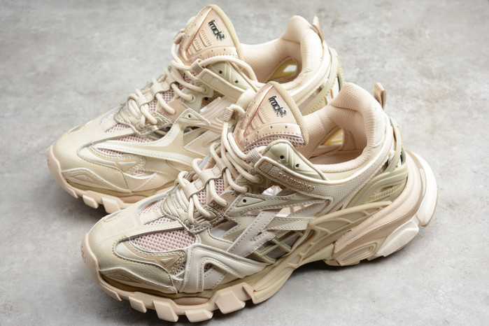 Ba*len*cia*ga track 4 ecba8114552