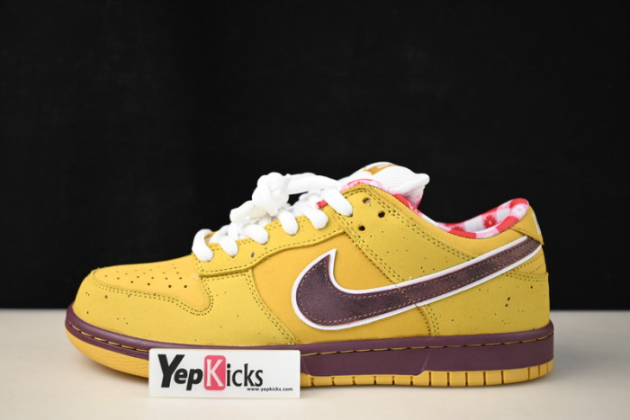 nike sb dunk low yellow lobster 313170-137