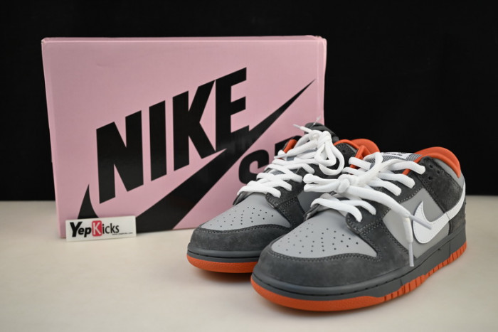 nike sb dunk low staple nyc pigeon 304292-011