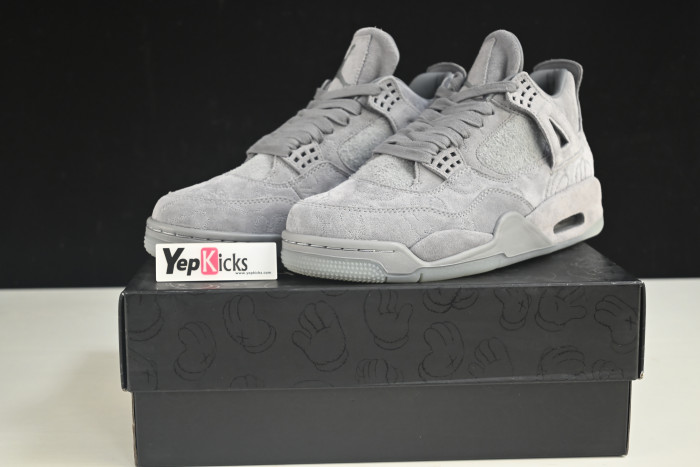 air jordan 4 retro kaws 930155-003