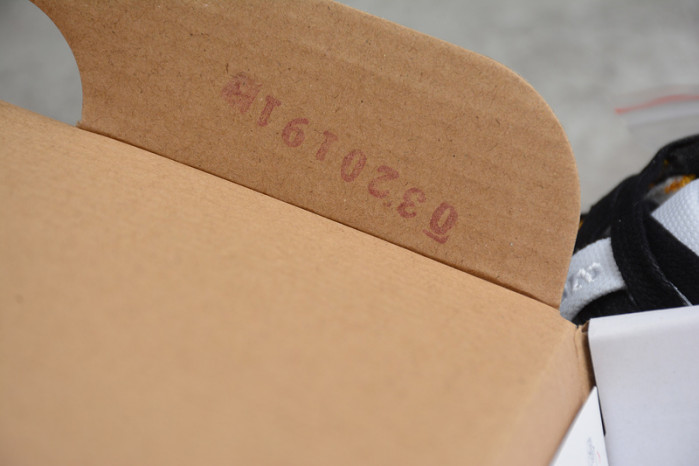 wmns air jordan 1 low 