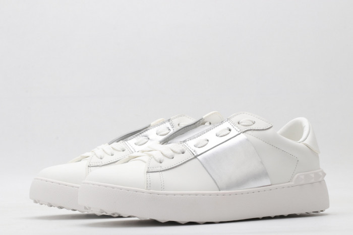 valentino sneakers v106