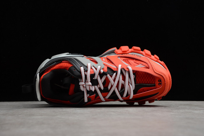 Ba*len*cia*ga track w1gc2 1241