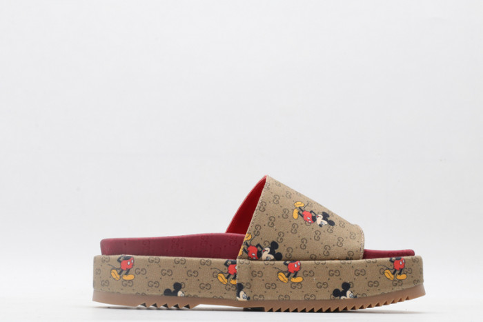 g*u*i sandals d06566