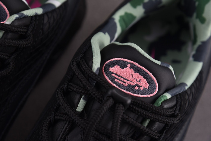 corteiz x nk air max 95“pink beam” fb2709-001