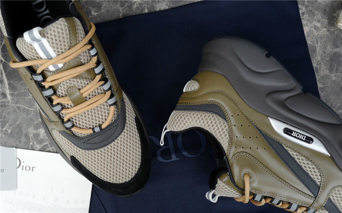 D*or b22 sneaker d0355