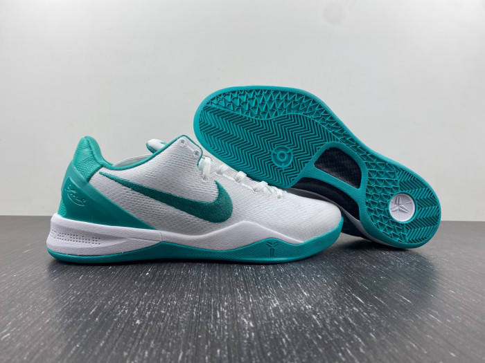 nike kobe 8 protro ‘radiant emerald’ fq3549-101