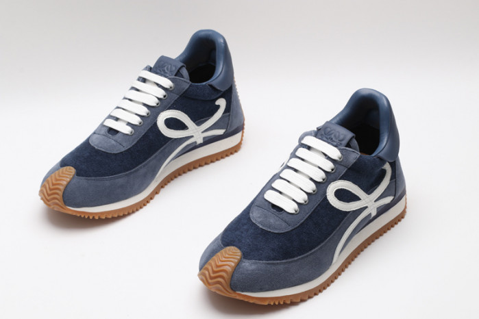 loewe sneakers lw011