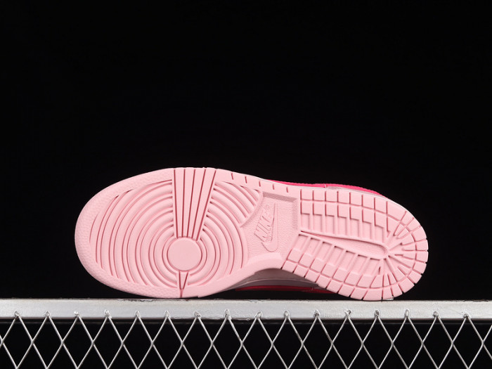 nike dunk low triple pink dh9765-600
