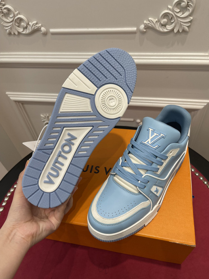 l0vt sneakers