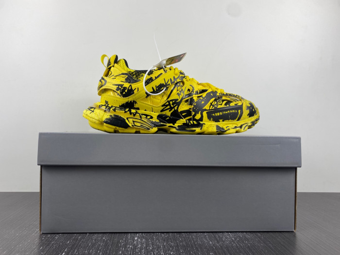 Ba*len*cia*ga track w3rra 7810