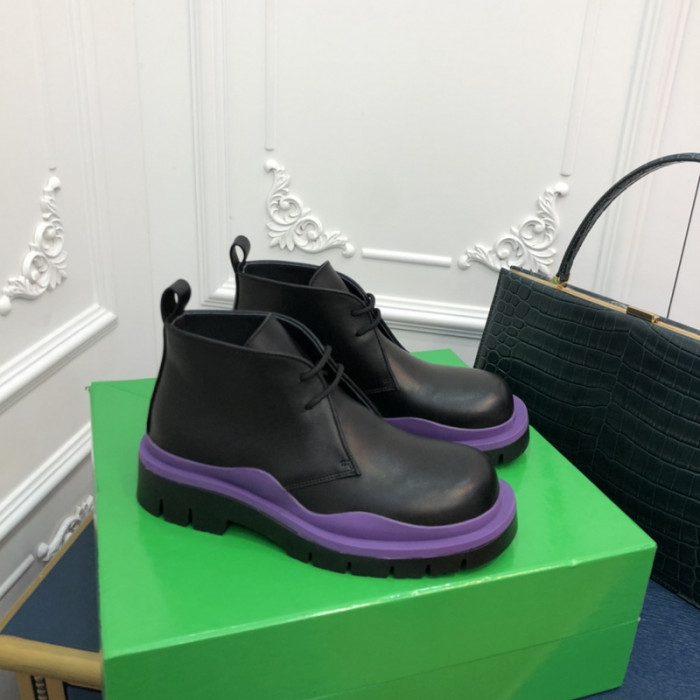 Bo*te*ga ve*ne*ta bv022