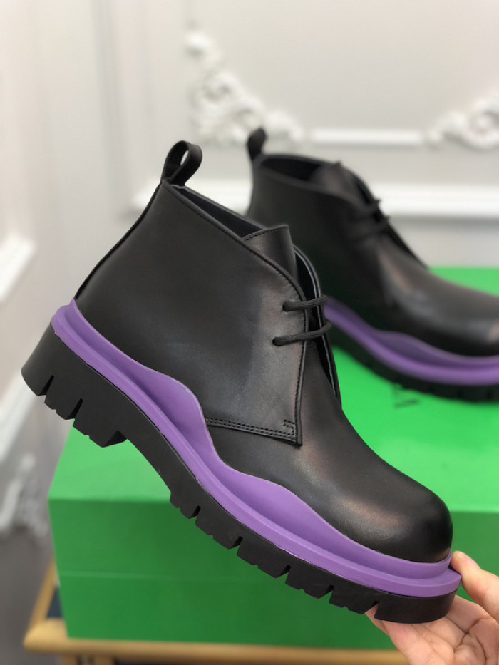 Bo*te*ga ve*ne*ta bv022