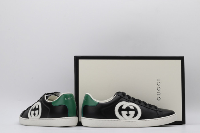 g*u*i ace embroidered low-top sneaker e2330