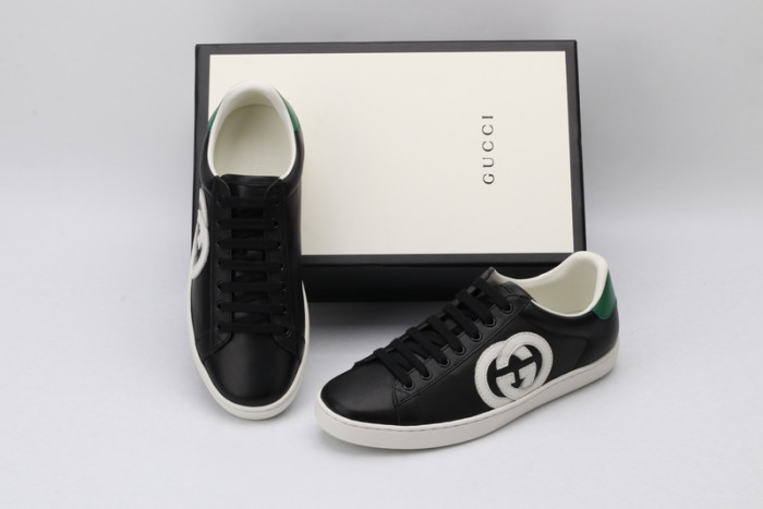 g*u*i ace embroidered low-top sneaker e2330