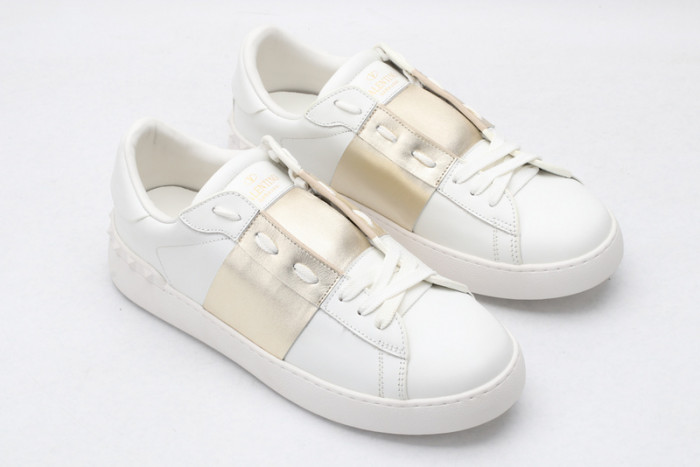 valentino sneakers v105