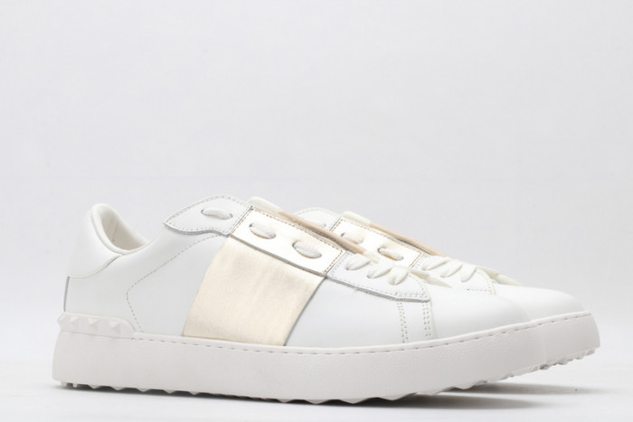valentino sneakers v105