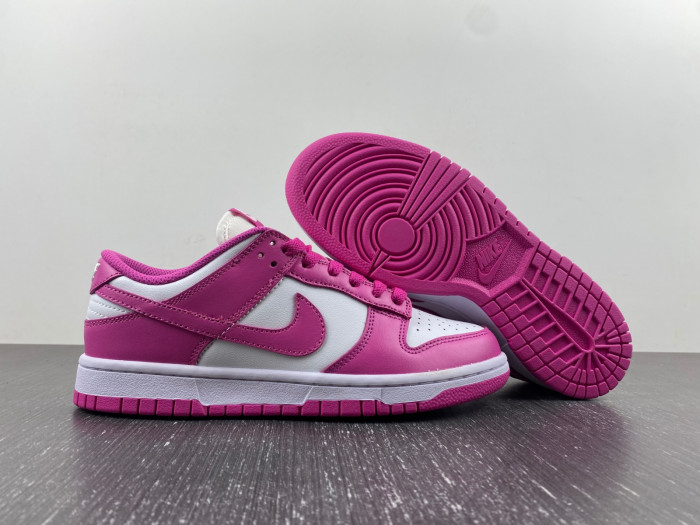 nike dunk low active fuchsia fj0704-100