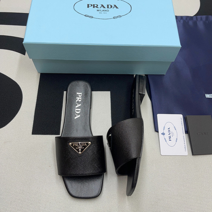 pra*a sandals p069
