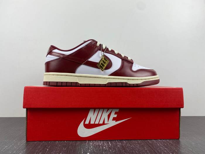 nike dunk low vintage team red fj4555-100