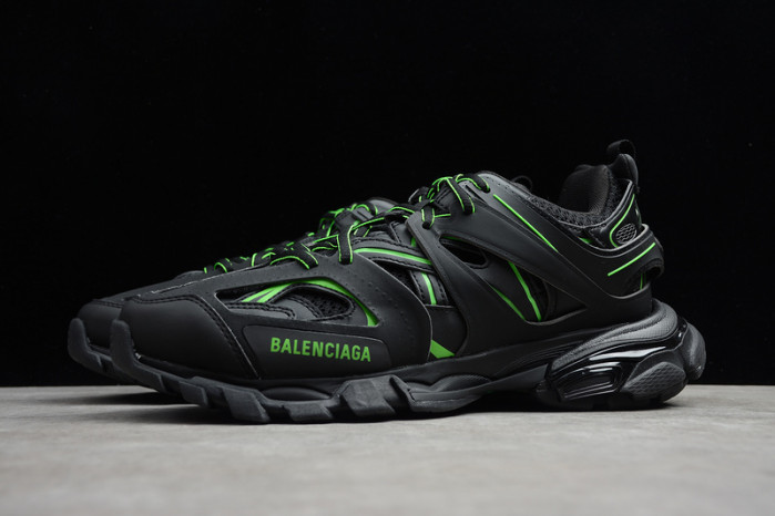 Ba*len*cia*ga track w2la1 2042