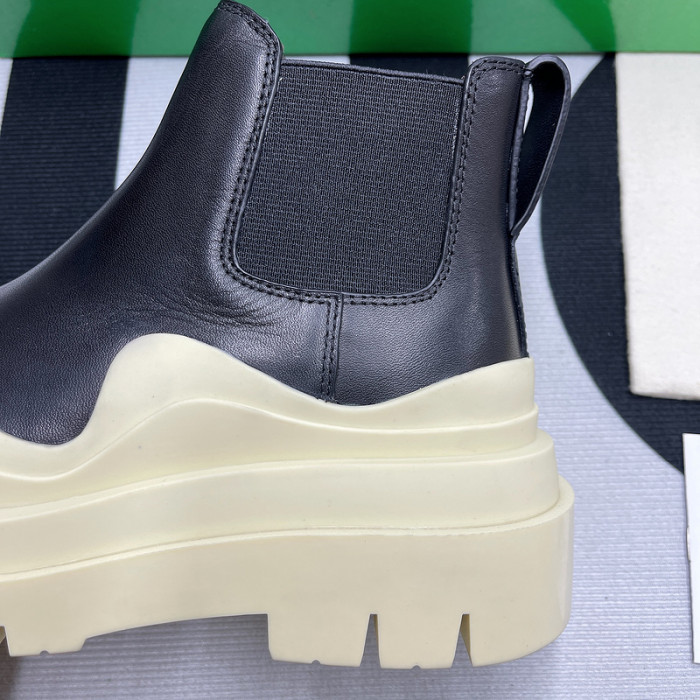 Bo*te*ga ve*ne*ta bv029