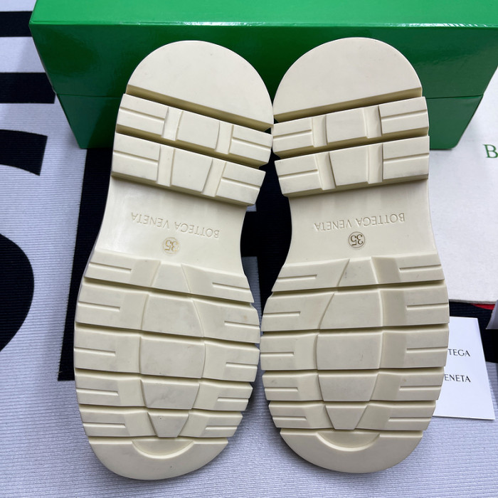 Bo*te*ga ve*ne*ta bv029