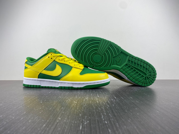 nike dunk low reverse brazil dv0833-300
