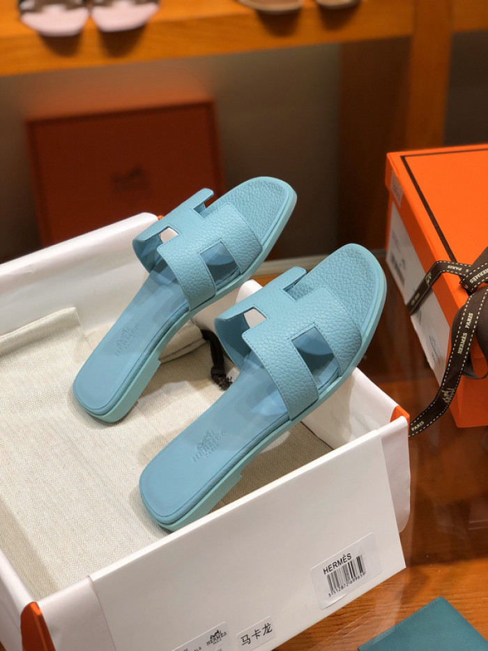 H**mes slippers h066