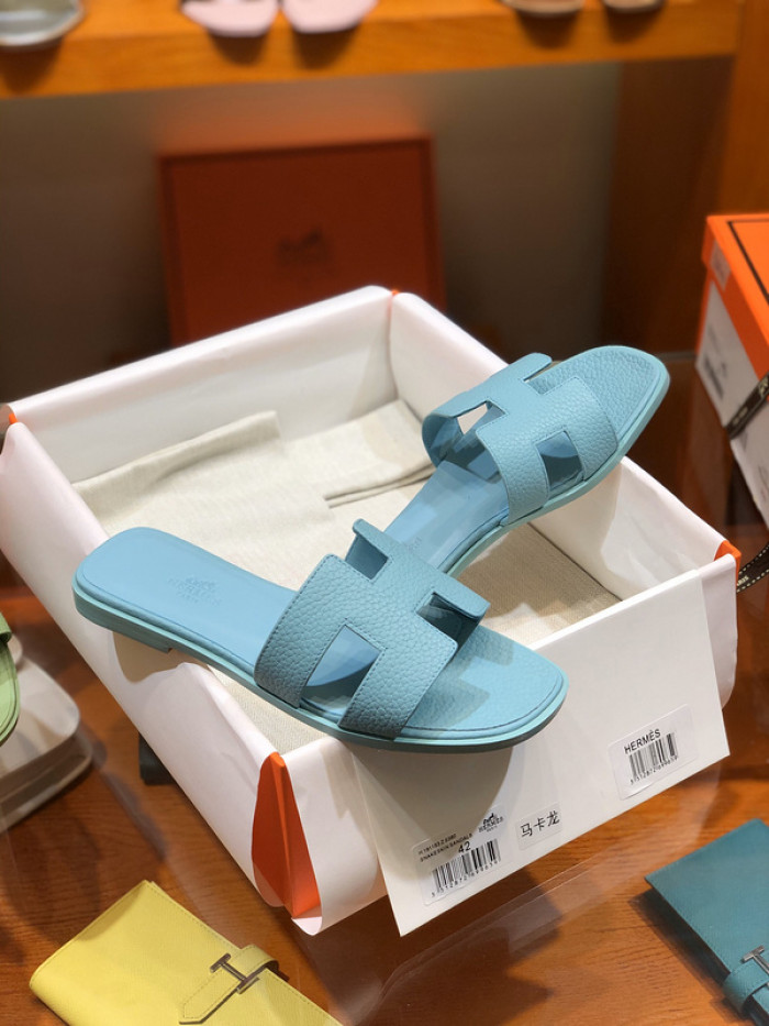 H**mes slippers h066