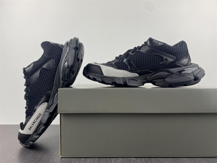 Ba*len*cia*ga track w7rf1 8709