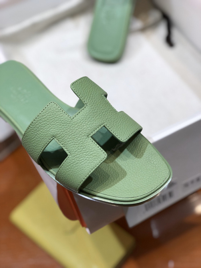 H**mes slippers h065