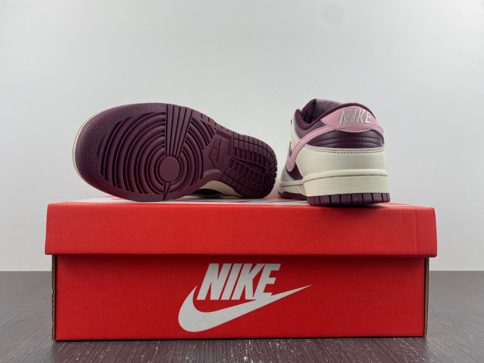 nike dunk low “valentine’s day” dr9705-100