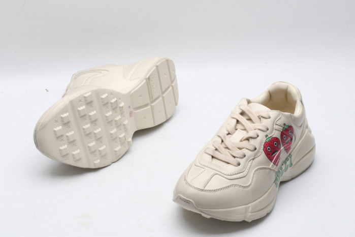 g*u*i ace embroidered low-top sneaker e2355