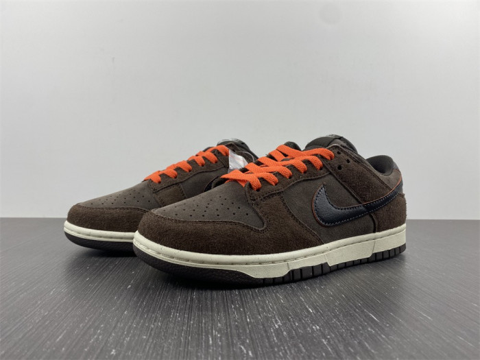 nike dunk low “baroque brown” dq8801-200