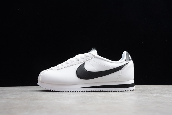 nike classic cortez white black 807471-101