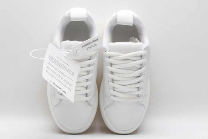 Bo*te*ga ve*ne*ta bv023