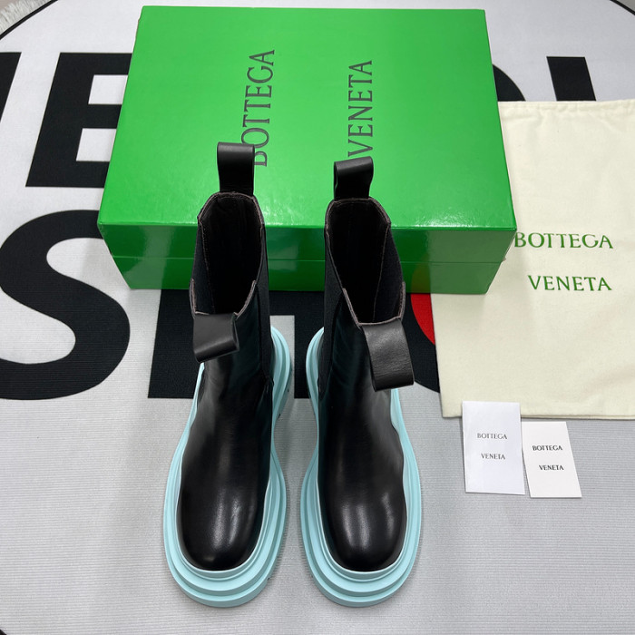 Bo*te*ga ve*ne*ta bv027