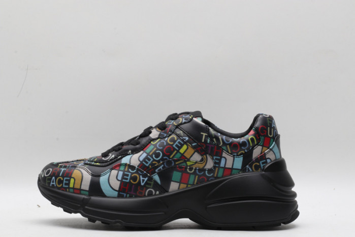 g*u*i ace embroidered low-top sneaker e2299