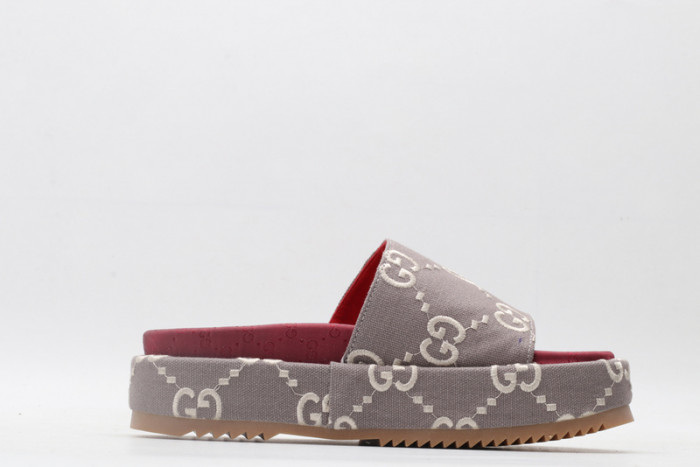 g*u*i sandals d06574