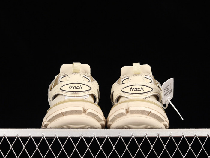 Ba*len*cia*ga track w2la2 9110