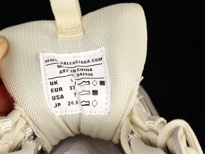 Ba*len*cia*ga track w2la2 9110