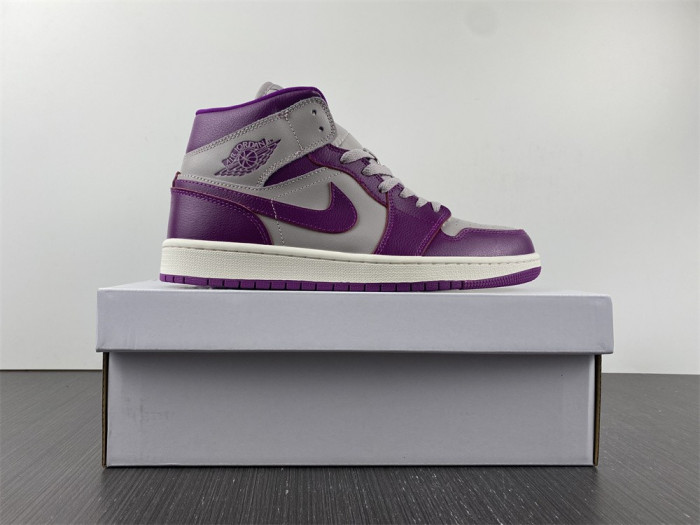 air jordan 1 mid magenta bq6472-501