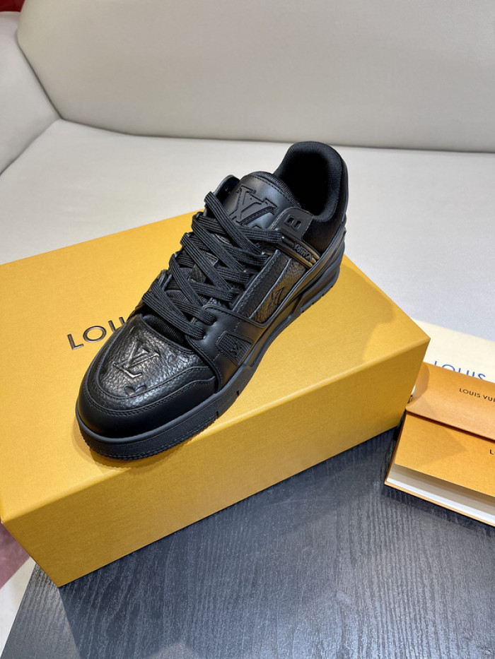 l0vt sneakers