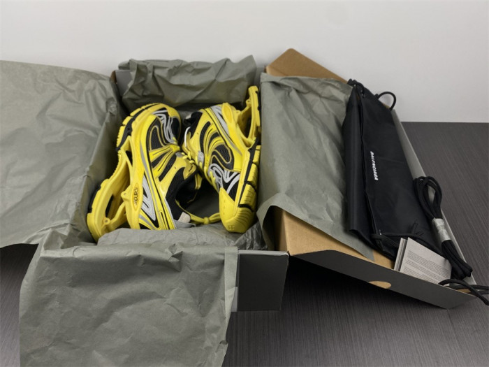 Ba*len*cia*ga x-pander w2ra3 7012