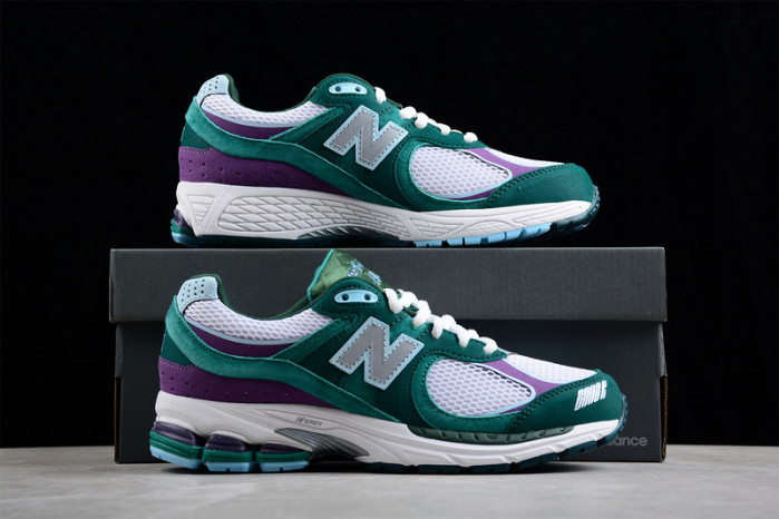 new balance 2002r up there backyard legends m2002rut