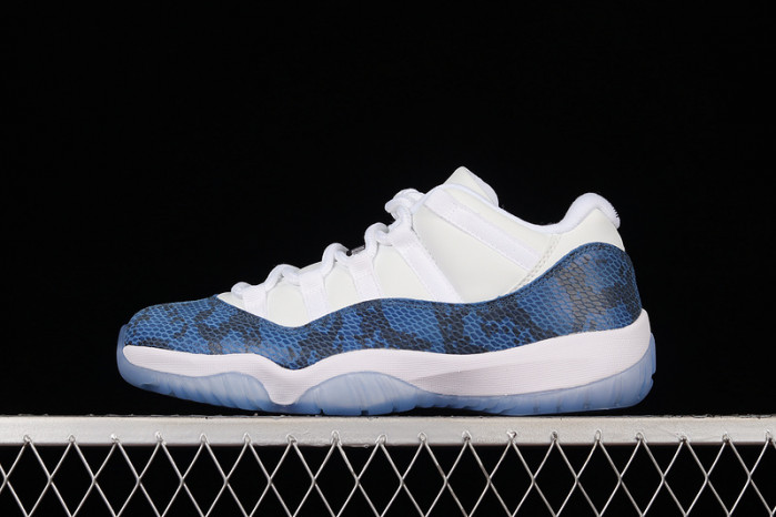 air jordan 11 low blue snakeskin cd6846-102