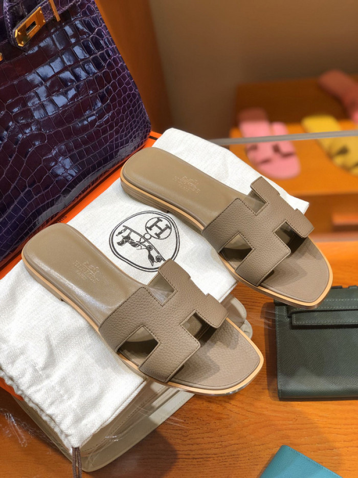 H**mes slippers h057